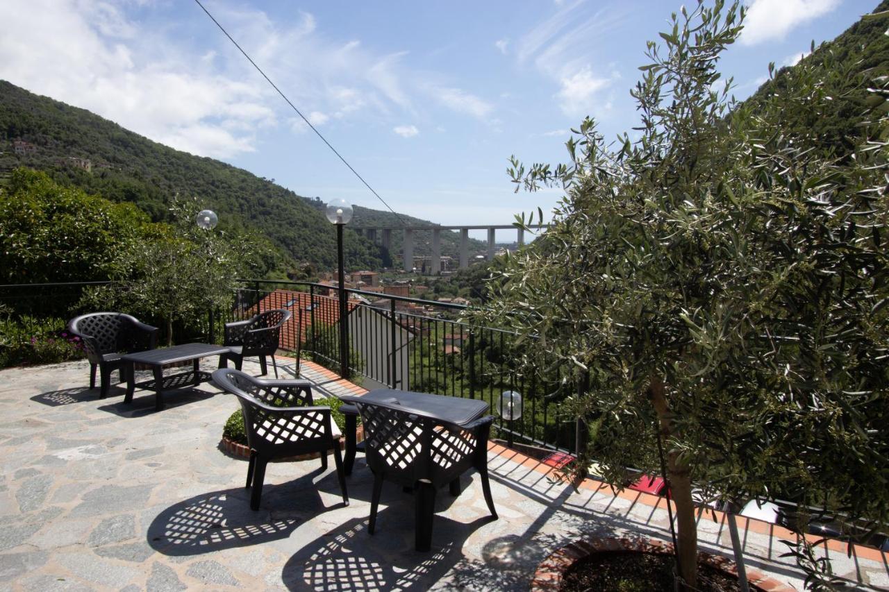 Un Posto Al Sole Bed & Breakfast Molino Nuovo  Exterior photo